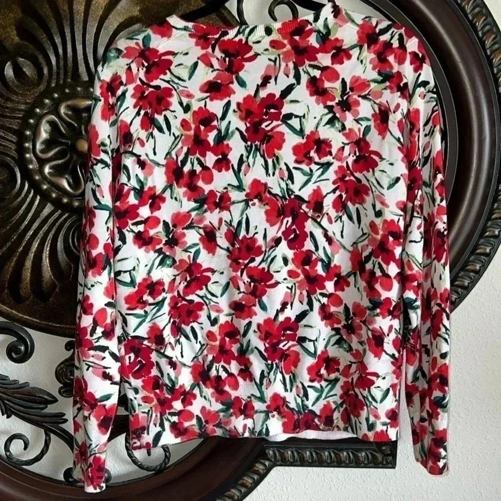 Land’s End Women’s Crewneck Cardigan Red Green Black Pink Floral Size M/P 10-12 - Picture 4 of 13